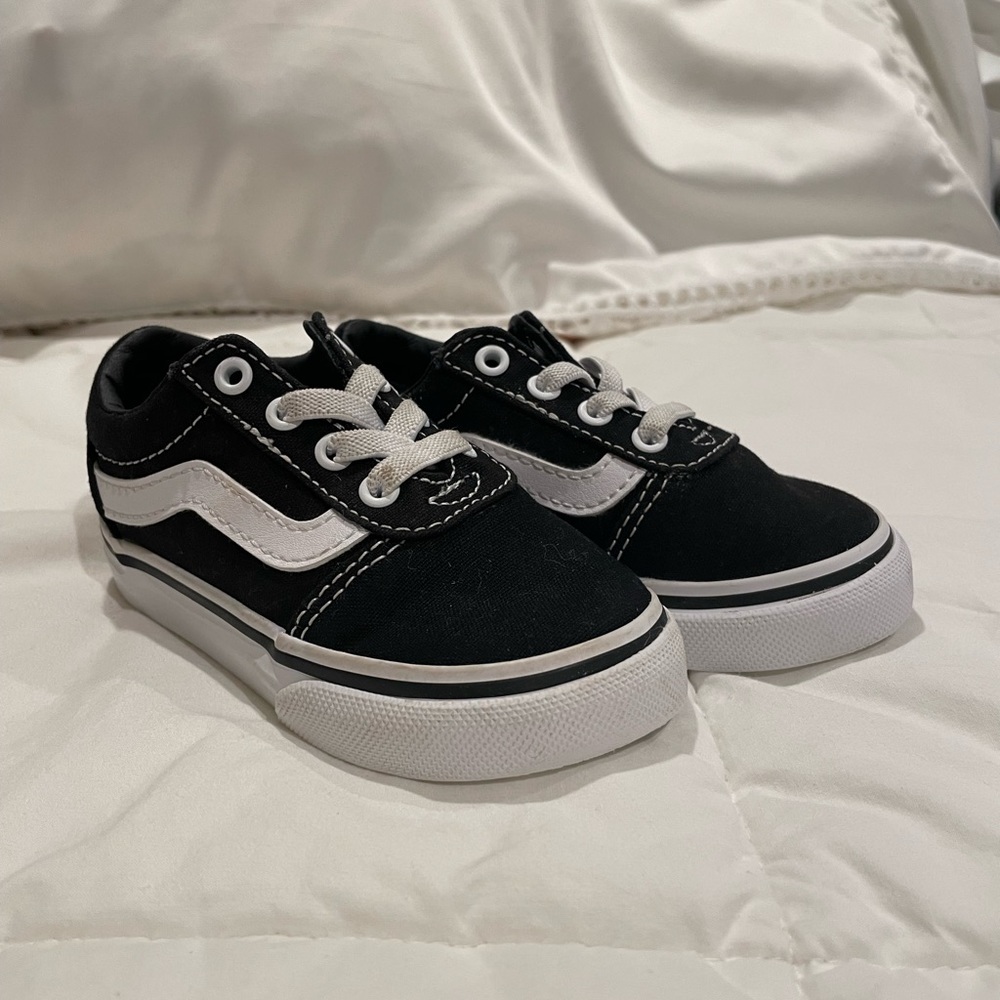 Toddlers Vans